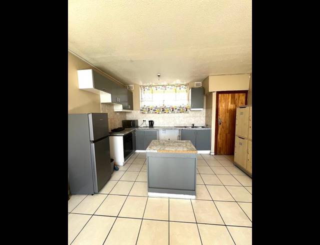 2 BEDROOM PROPERTY TO RENT IN PINETOWN